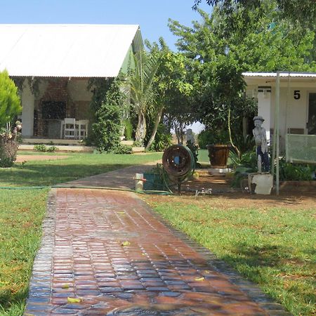 Tropic Of Capricorn Guest Farm Hotel Rehoboth ภายนอก รูปภาพ